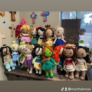 Amigurumi dolls